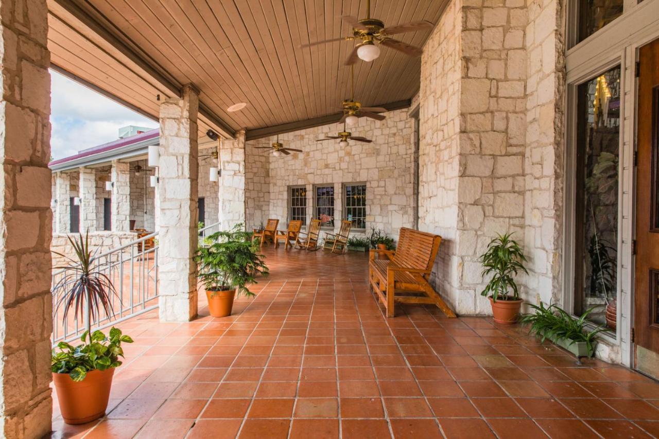 Y O Ranch Hotel And Conference Center Kerrville Exterior foto
